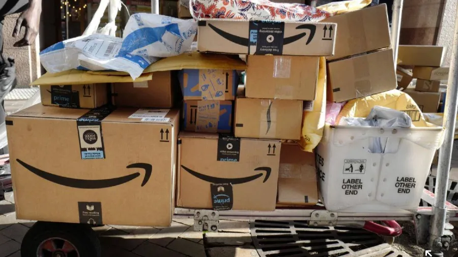 傳內地首度要求亞馬遜等電商提供平台銷售數據 打擊國內賣家逃稅的封面圖片