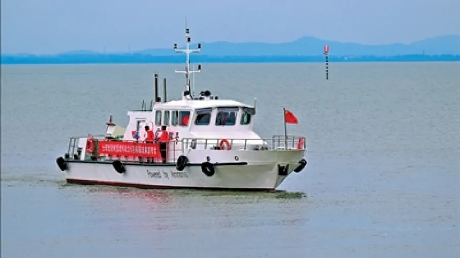 全球首艘純氨燃料內燃機動力示範船「氨暉號」首航成功的封面圖片