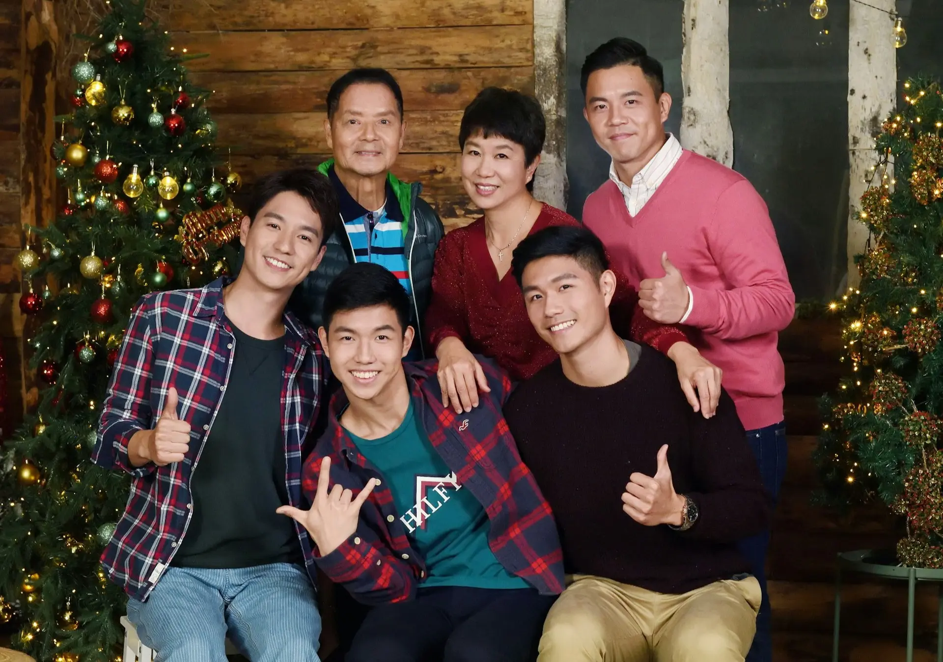 吳偉諾所在的吳家堪稱「一門四傑」，兄弟四人的出眾外貌引發網友熱議。​(圖：網絡翻攝)