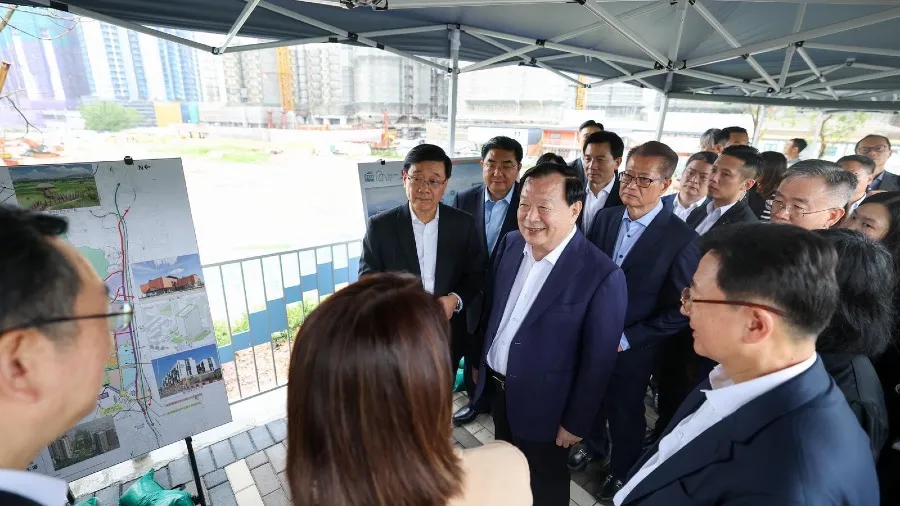 葉文斌：關心建設不忘基層 中央挺港有深度有溫度的封面圖片