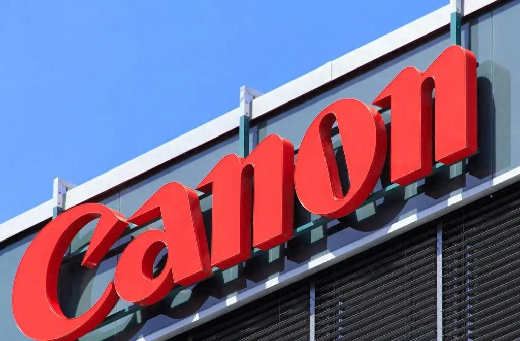 日本跨國企業佳能（Canon）位於廣東中山的中國工廠宣布停產，結束24年營運歷程，萬名員工面臨失業。（示意圖來源：網絡）