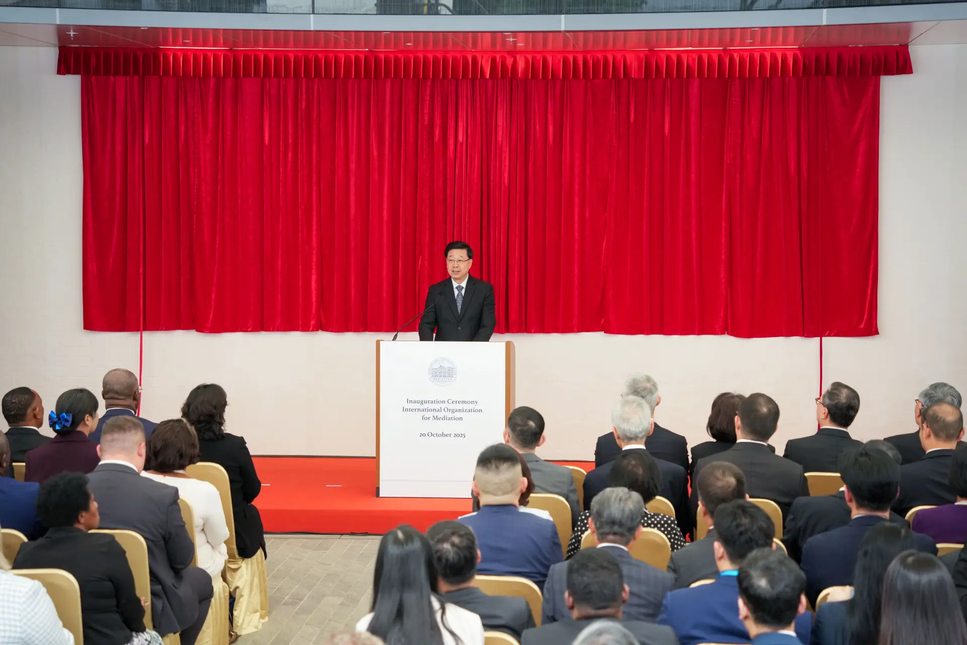 香港社會必須倍加珍惜這一歷史機遇，以更高的標準、更強的擔當，履行好國際調解院東道主的職責。(圖：新華社)