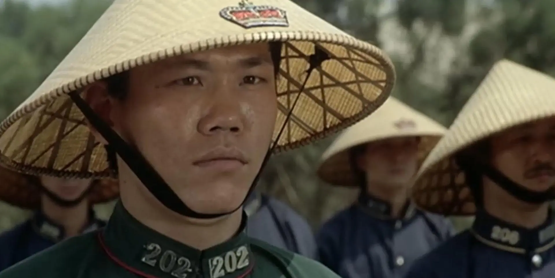 火星是圈中著名的龍虎武師，曾加入洪家班，後轉投成家班。他透露，在拍攝電影《城市獵人》時，自己作為掛名的武術指導，以為電影煞科後至少能分到 15 至 20 萬元的指導費，但最終卻只拿到與副指導相同的 10 萬元。(圖片：視頻翻攝)
