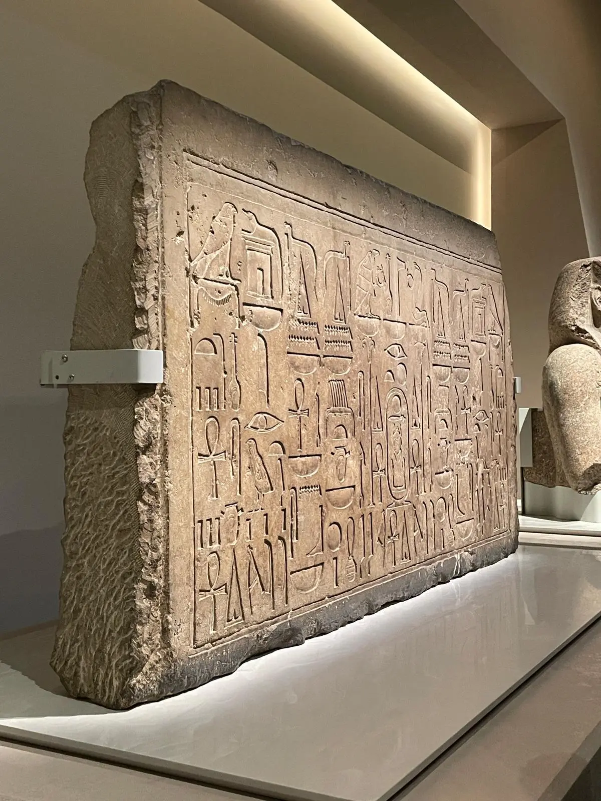 這場由香港故宮與埃及最高文物委員會聯合主辦的大展，匯集250件來自埃及7間重要博物館的珍寶。(圖：藍小莓)