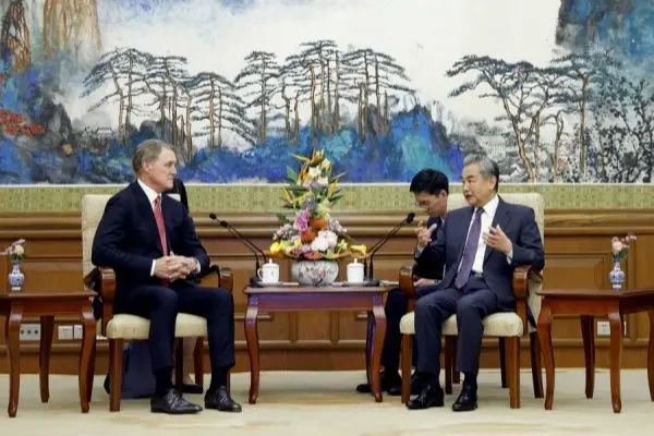 王毅外長與美國新任駐華大使龐德偉會談 （外交部網站）