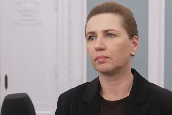 弗雷澤里克森當地時間1月5日接受丹麥TV2電視台采訪。圖為採訪視頻截圖