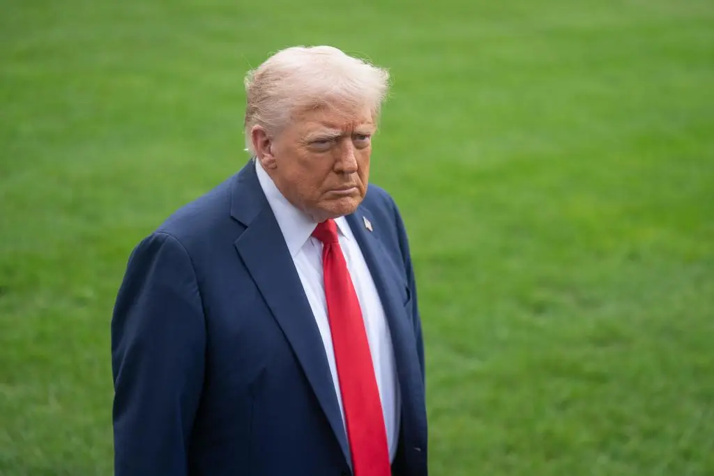 9月21日，在美國首都華盛頓白宮，美國總統特朗普回答記者提問。新華社