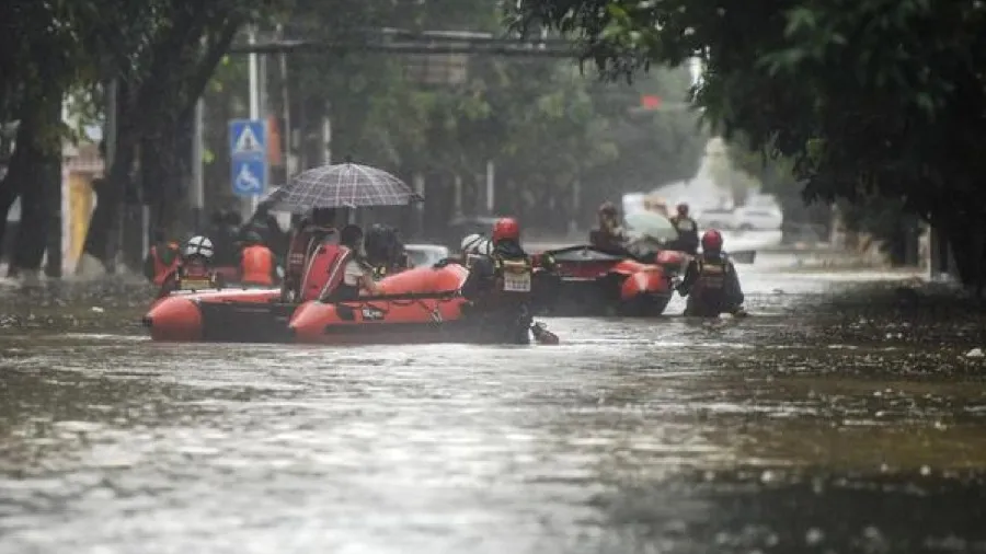 廣西暴雨釀 6 死 11 失聯 中央組織部撥 6 千萬支援 5 省區防汛救災的封面圖片