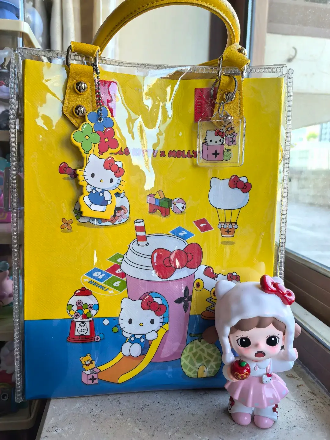 實用派把它們改造成冰箱分格袋、野餐收納裝備，手工達人則將其變身筆筒、化妝刷筒甚至小型燈罩，每一次改造都充滿成就感。（來源：小紅書）