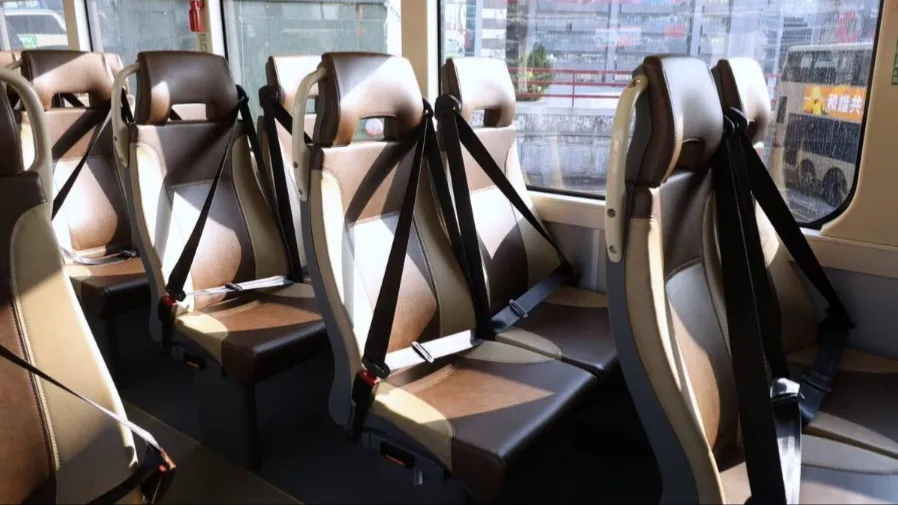 1月25日起搭巴士須戴安全帶　違規最高罰5千監禁3個月的封面圖片