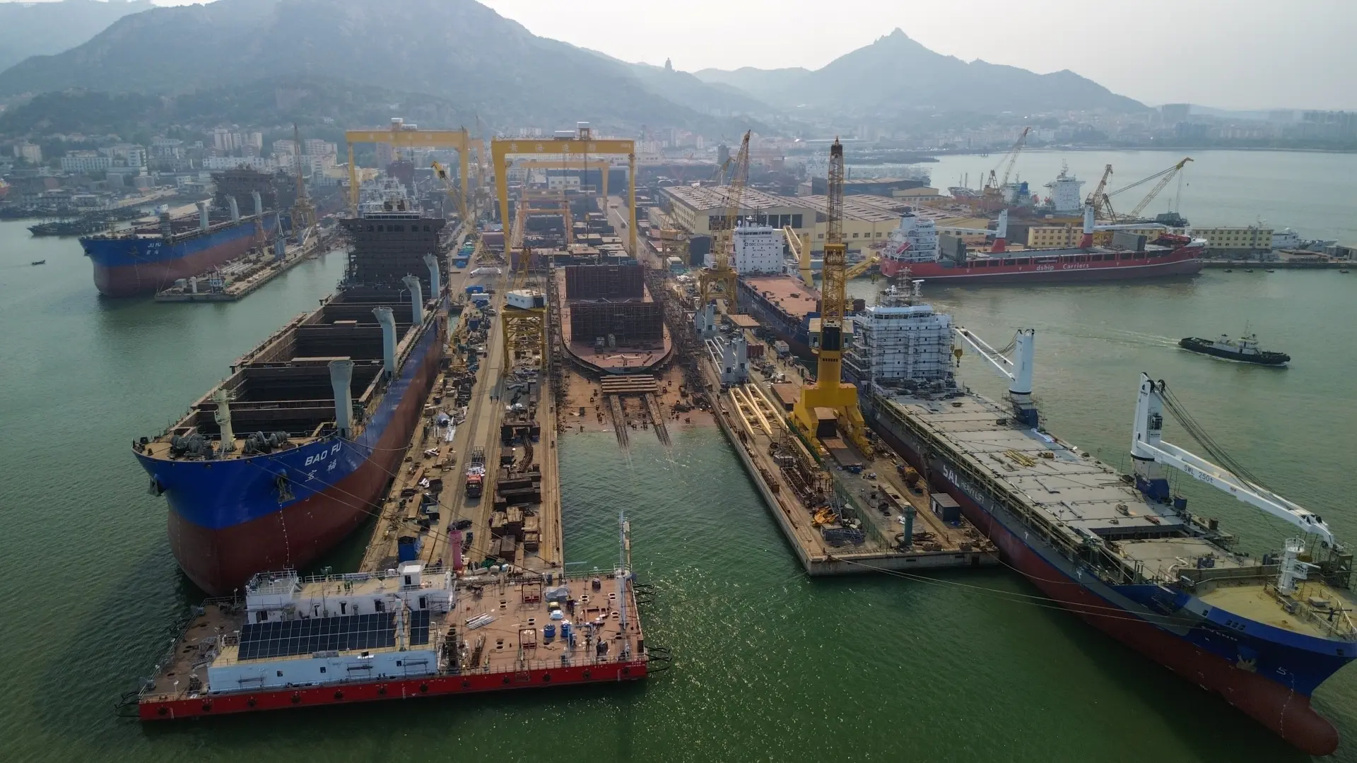 美國海軍情報辦公室評估，中國造船能力已超美國232倍。中國船舶集團（CSSC）在「軍民融合」政策下，單年造船噸位即超過美國自二戰以來的總和。(圖：新華社)