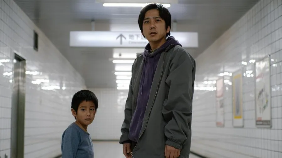 二宮和也《8 號出口》演技封神!鰂魚涌站為何被稱現實版「無限通道」?的封面圖片