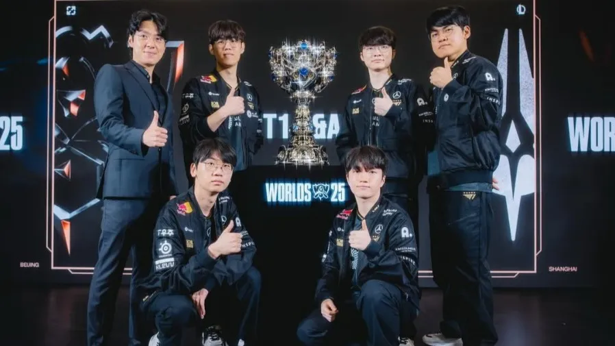 2025 英雄聯盟世界賽：T1 Gumayusi 穩定輸出拿 FMVP，Uzi 頒獎認可新 ADC 王者的封面圖片