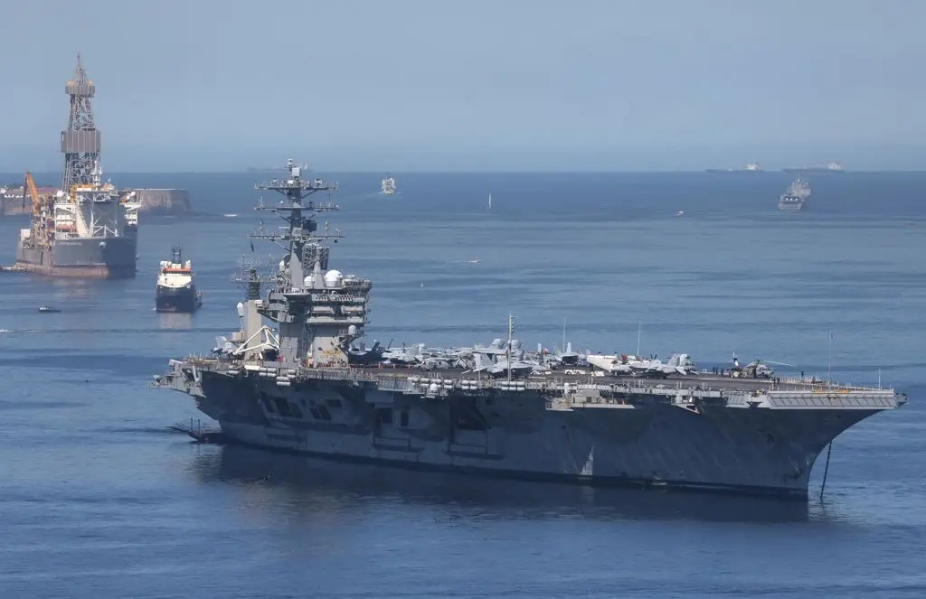 「尼米茲」號（USS Nimitz，CVN-68）核動力航母及打擊群本週已抵達加勒比海。(美國海軍資料圖片)