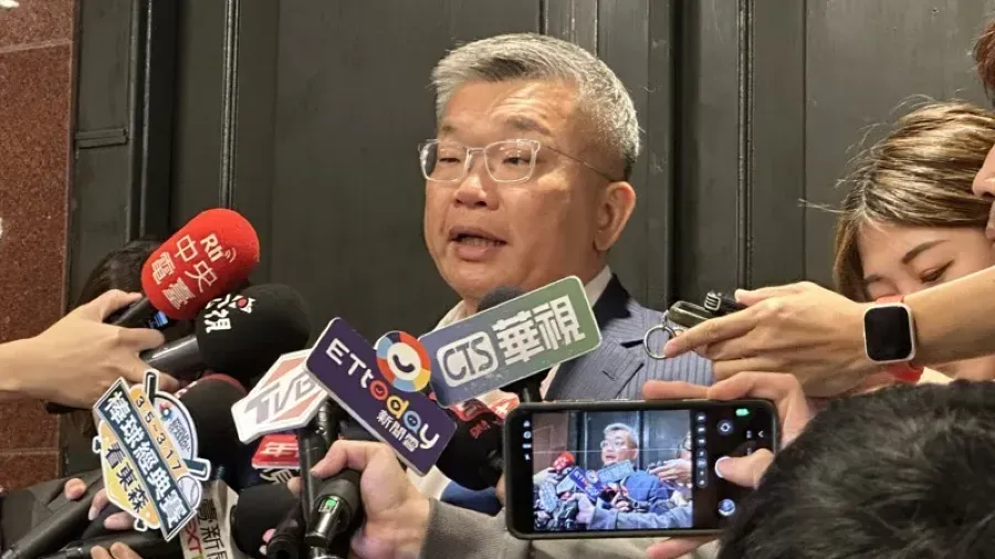 蔡其昌扳倒柯建銘當選民進黨團總召 「萬年總召」時代落幕的封面圖片