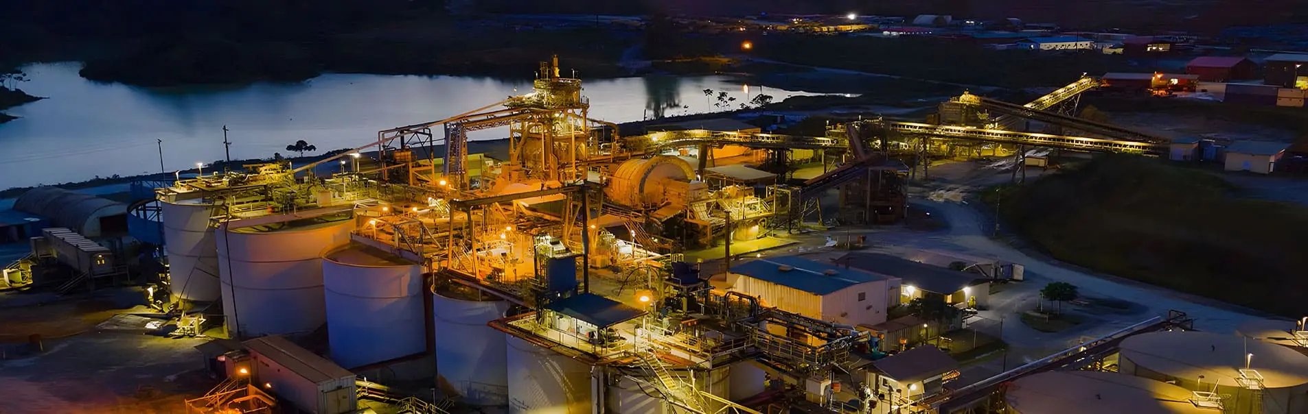 2022 年至 2024 年間，紫金黃金國際的黃金產量複合年增長率達到 21.4%。(紫金黃金國際官網)