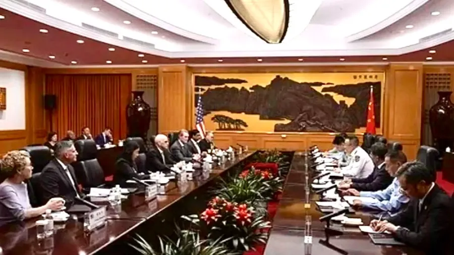 美眾院代表團罕見會晤中國防長 稱中美軍方一定要好好溝通的封面圖片