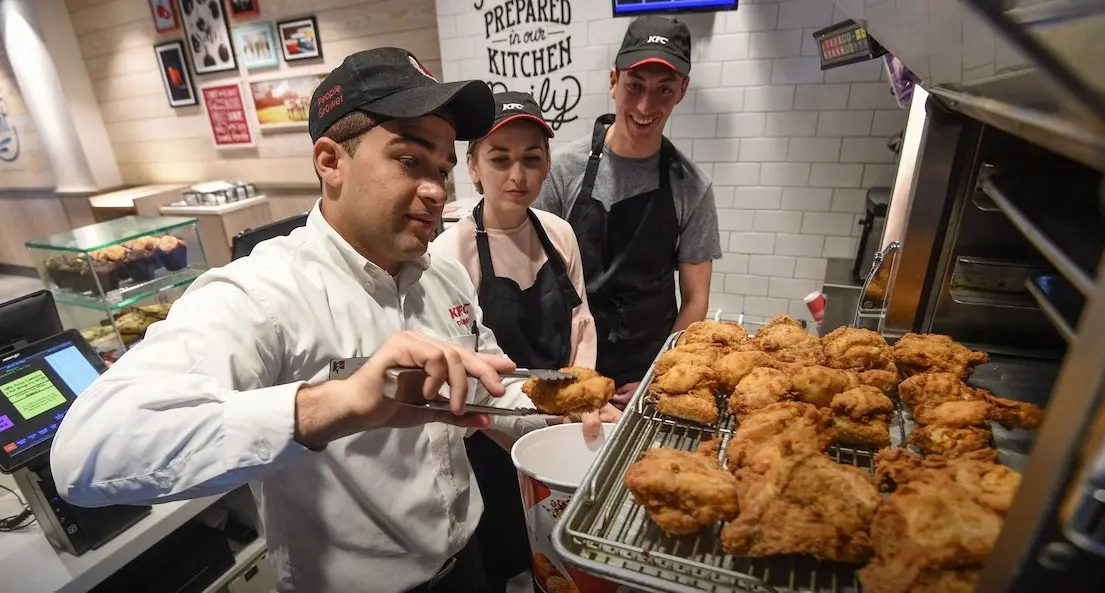 此次公開配方的大膽決定，被外界視為對品牌保密傳統的重大挑戰 —— 要知道，該配方向來被鎖在重兵把守的保險箱中。​(圖：網絡翻攝)