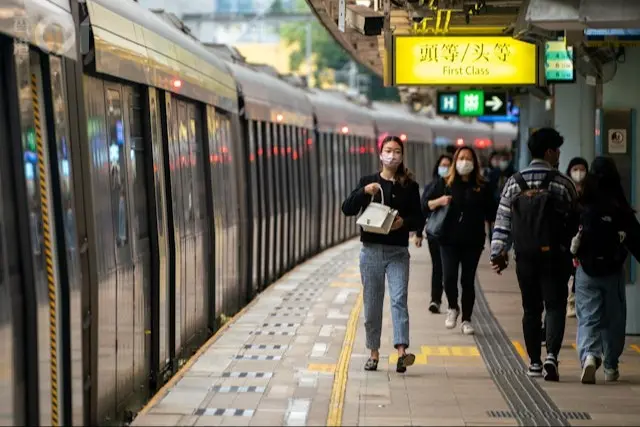 港鐵公布將推出一連串活動或優惠，當中包括抽獎送出7.1萬張免費本地單程車程。