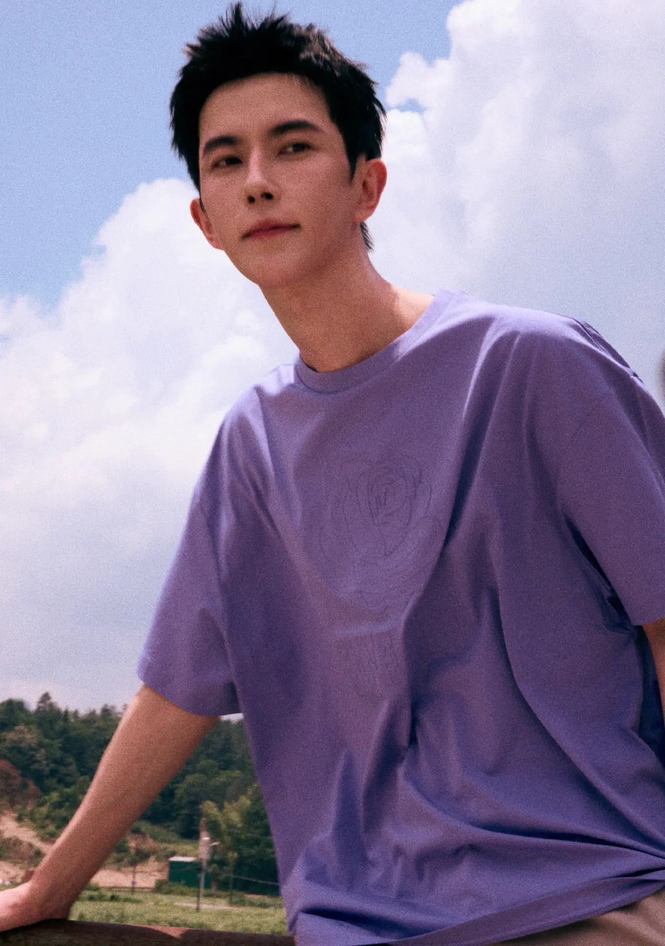 9 月 16 日，于朦朧母親通過工作室發文稱，于朦朧係飲酒意外墜樓，公安已將調查情況向家屬通報。(圖：于朦朧@微博)