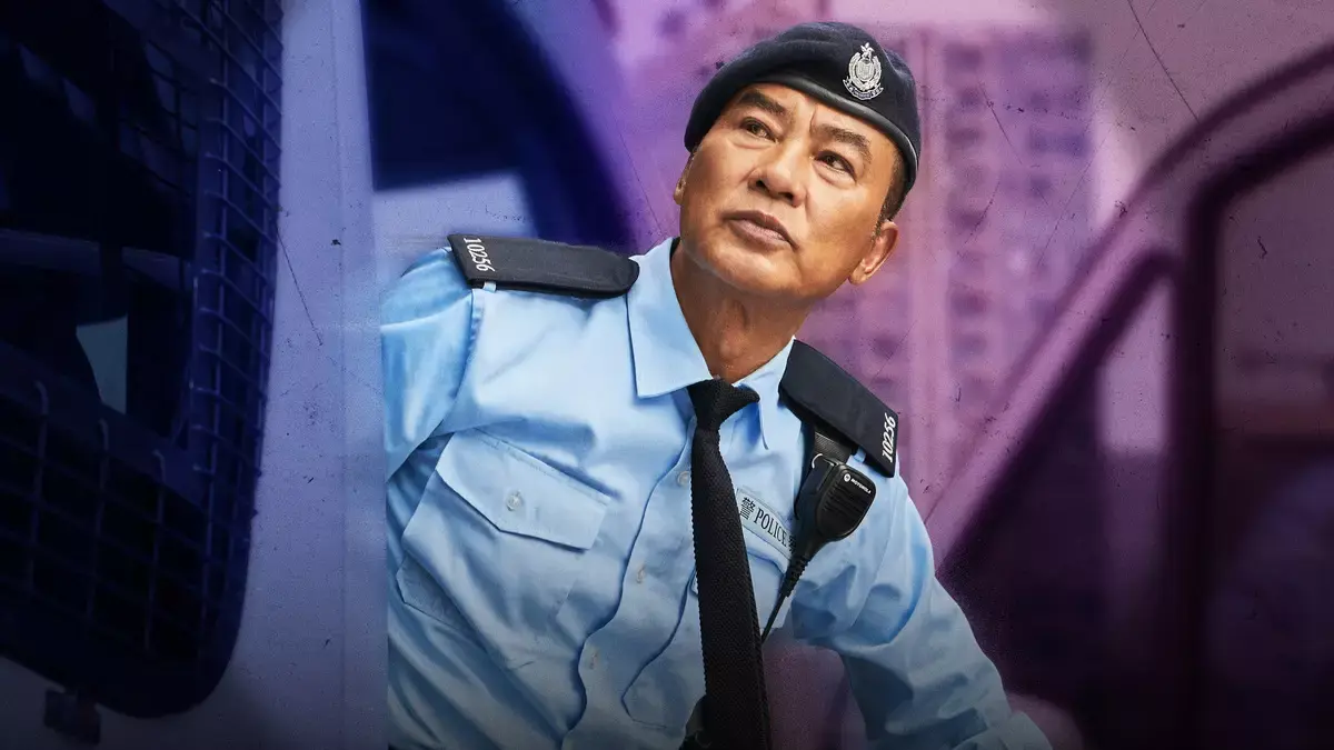 而金像獎影帝任達華可謂紀律部隊「專業戶」，幾乎演遍各個警種部門，此次再度飾演 EU 資深警員兼車長，熟練的演技與自然的代入感，讓觀眾充滿期待。(圖：《守誠者》劇照)