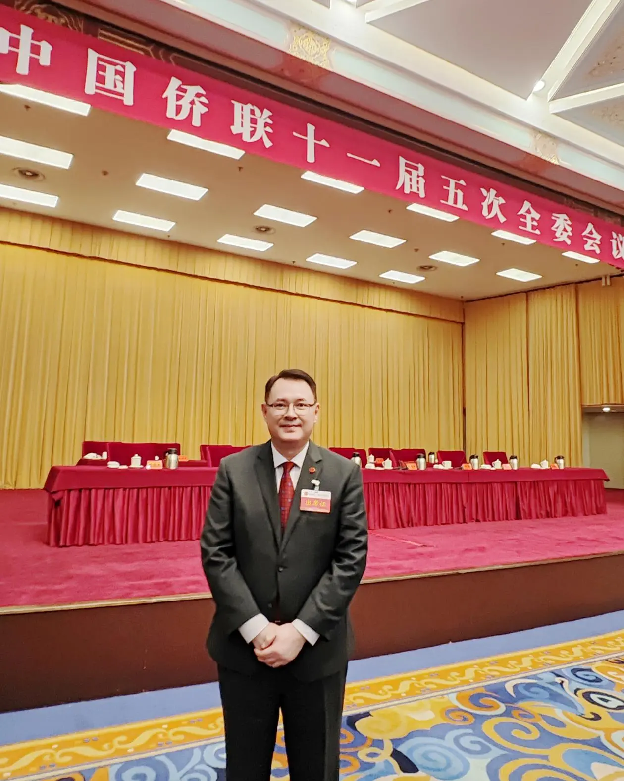 筆者所屬的僑界也是重要的支援力量，據不完全統計，目前海內外僑界已有60多個社團及眾多愛心企業和人士積極馳援今次火災，成為中華兒女血濃於水、命運與共的真實寫照。(圖：莊守堃)