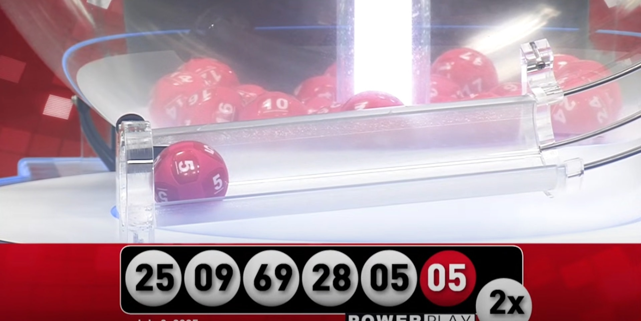 美國麻州男子科克倫因以為彩票過期，多買一張同號碼威力球彩票，開獎後發現兩張均有效，中 200 萬美元。（來源：masslottery）