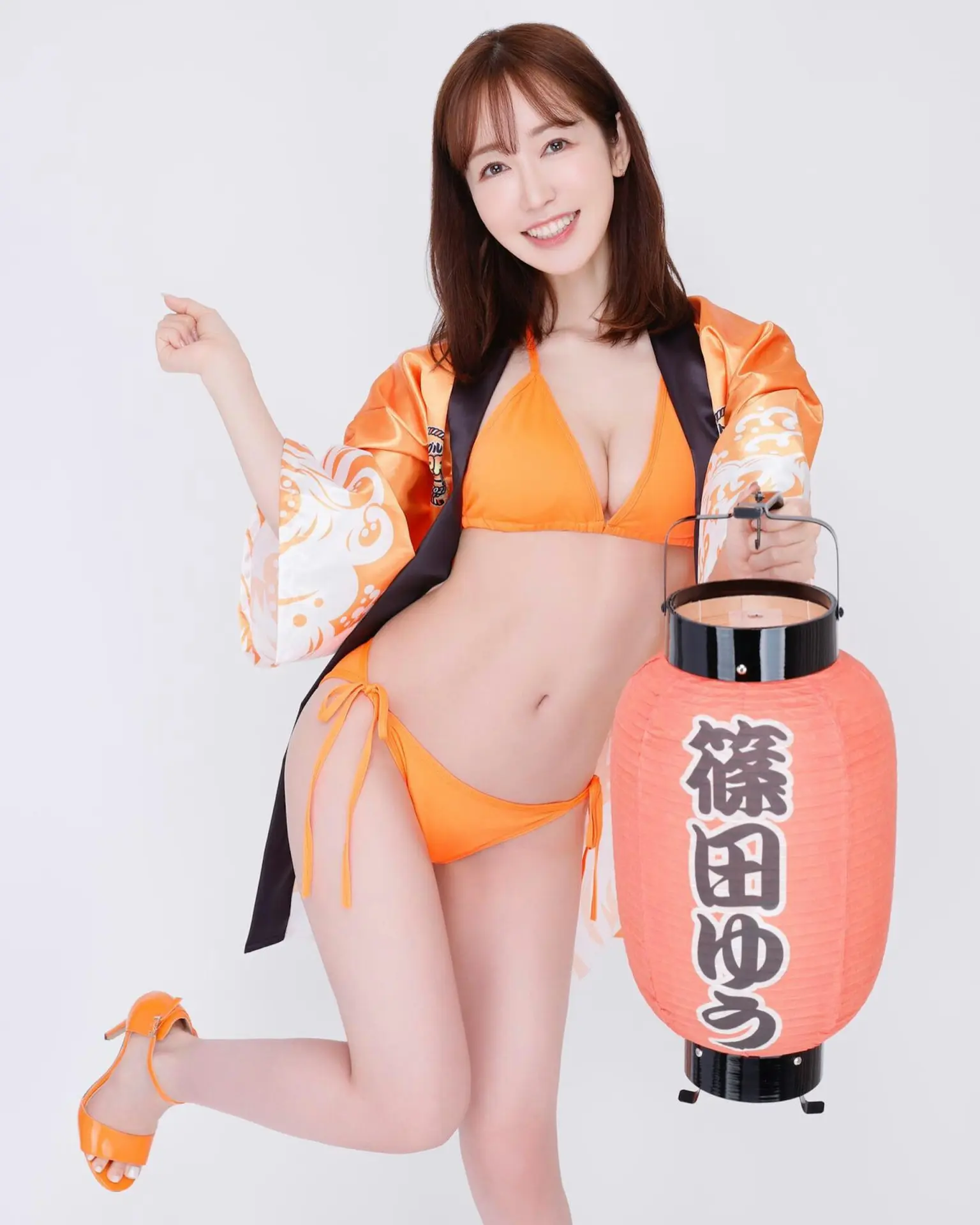 引退三年、有「最強美尻」稱號的前 AV 女優篠田優（篠田ゆう），近日捲入不倫醜聞。日本爆料網紅ミステリア於社交平台 X 爆料，指篠田優介入知名踢拳手梅野源治的婚姻，更傳出篠田優已經懷有身孕。(圖：網絡截圖)