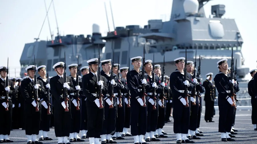 日本2027財年防衛預算恐衝10萬億日元｜再創歷史新高引發亞洲關注的封面圖片