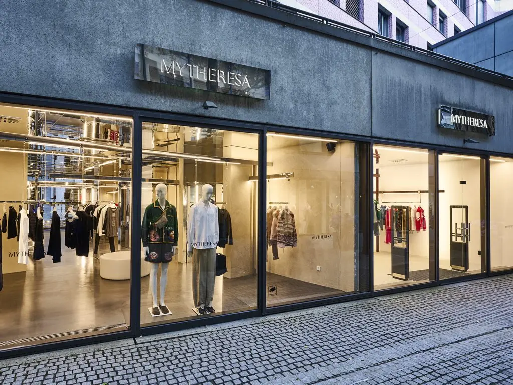 德國網購平台Mytheresa的實體店 (Mytheresa)