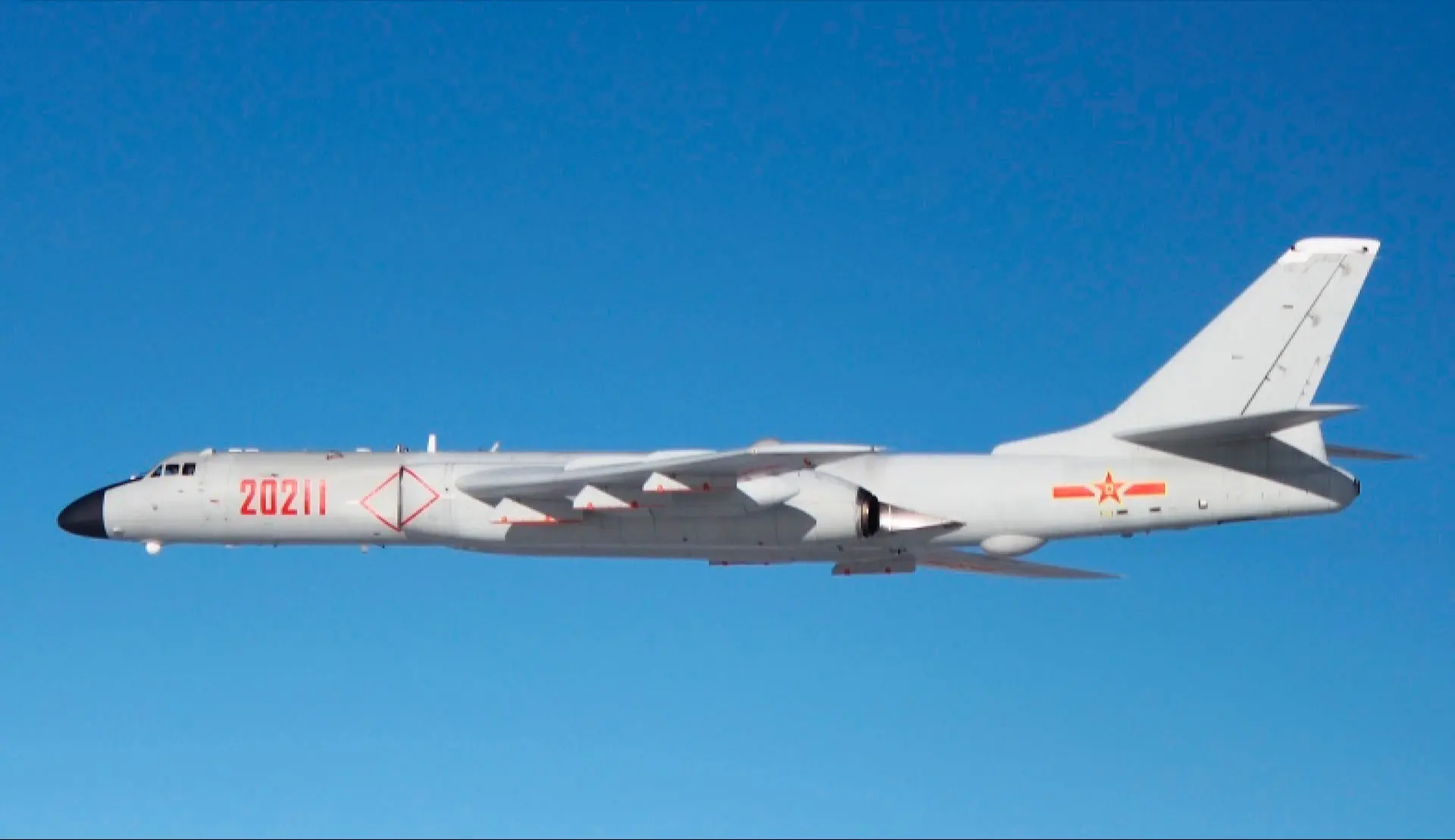 解放軍轟6轟炸機 （新華社資料圖片）