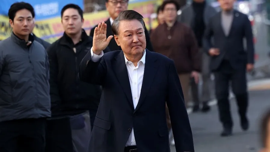 南韓憲法法官一致通過罷免尹錫悅總統職務的封面圖片