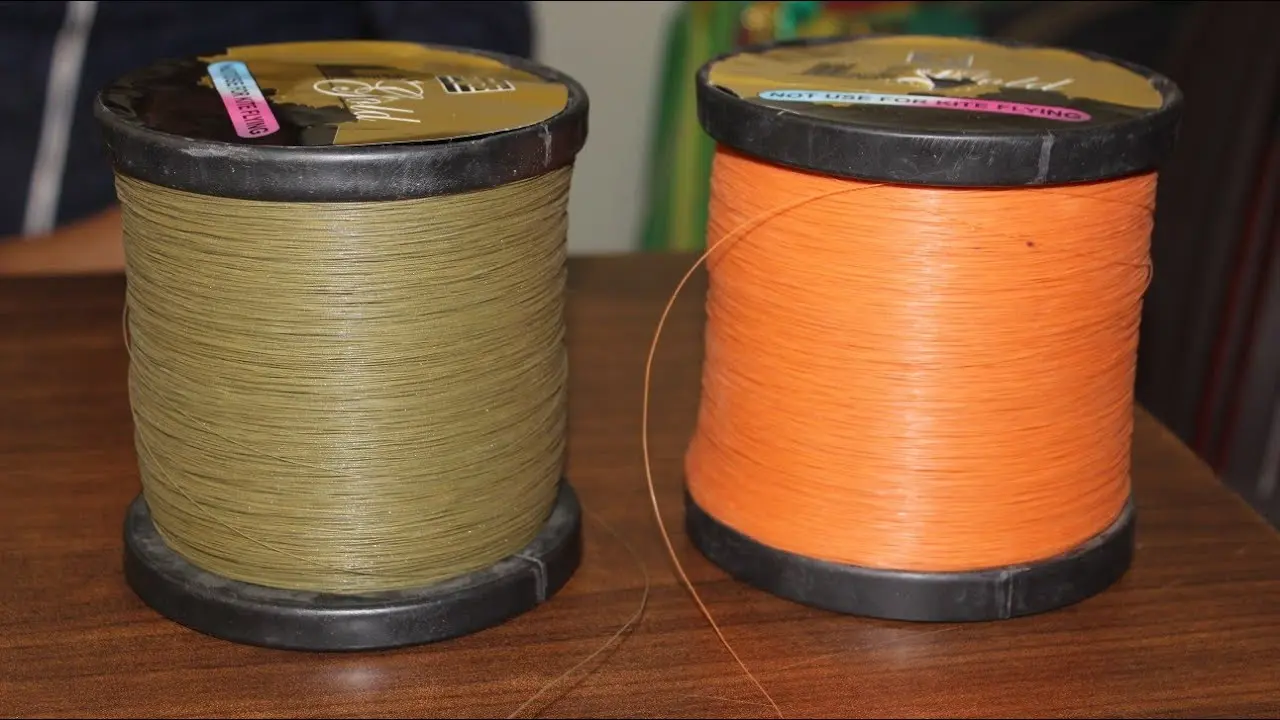 當地節慶常用的風箏線並非普通棉線，多是塗有化學物質或摻雜玻璃粉的尼龍線，俗稱「曼賈線」（manja），專門用於鬥風箏時切斷對手線繩。（示意圖來源：images）