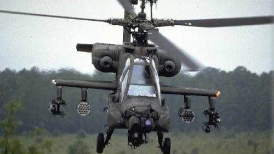 美國胡德堡基地傳墜機意外 AH-64「阿帕奇」直升機訓練墜毀2人罹難的封面圖片