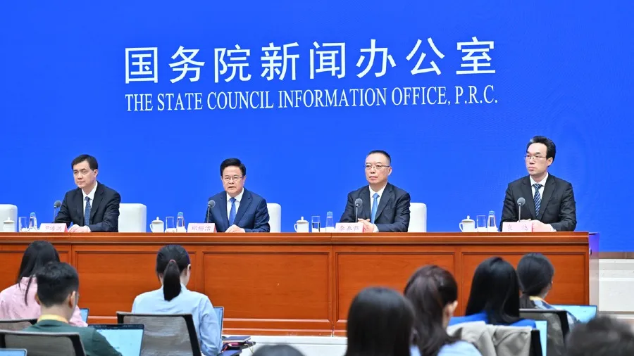 中國「十四五」經濟增量將超過35萬億元人民幣的封面圖片