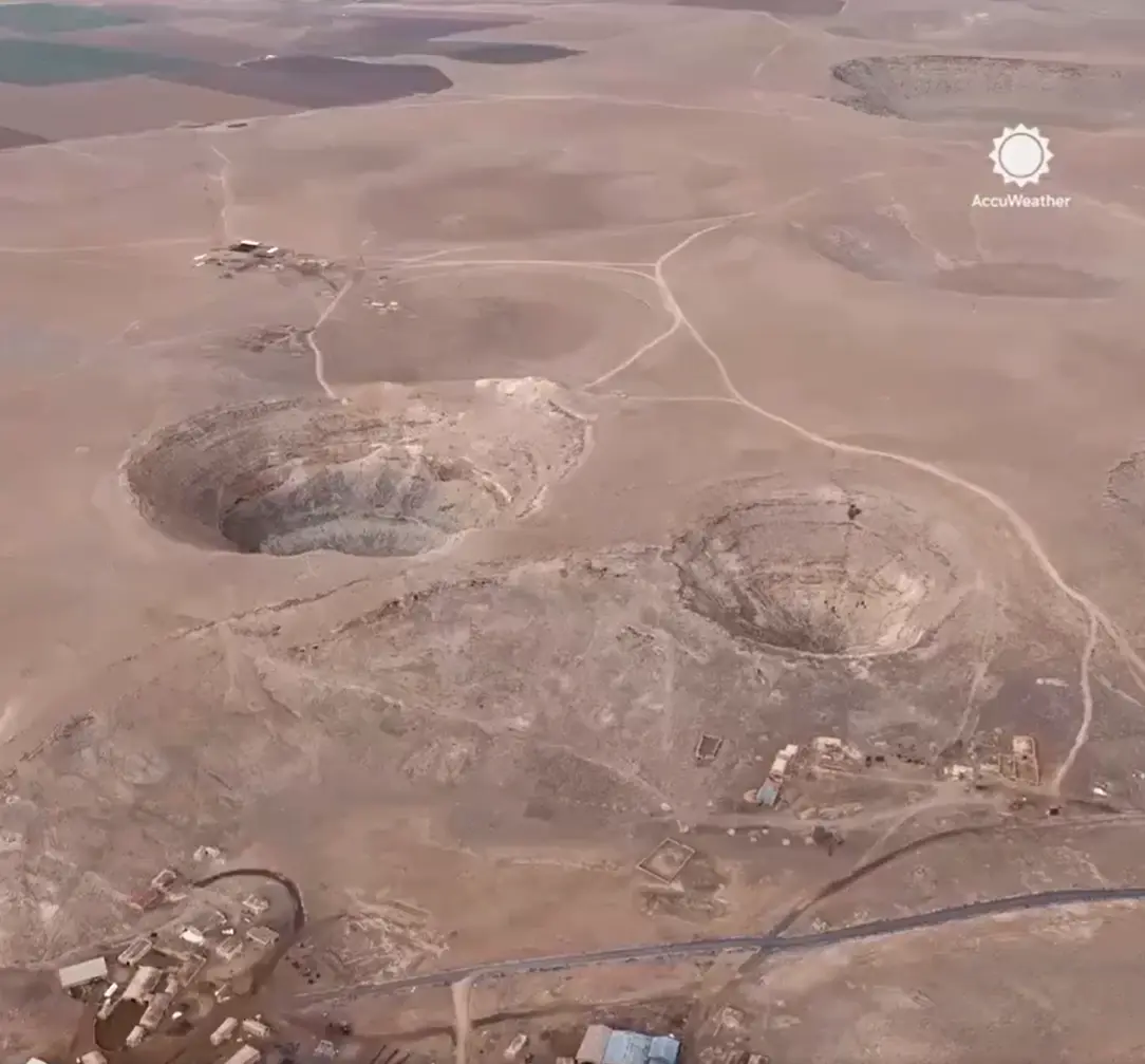 土耳其出現684個天坑，534個集中於「糧倉」科尼亞平原，因氣候暖化與地下水過度開採導致。（來源：accuweather@X）