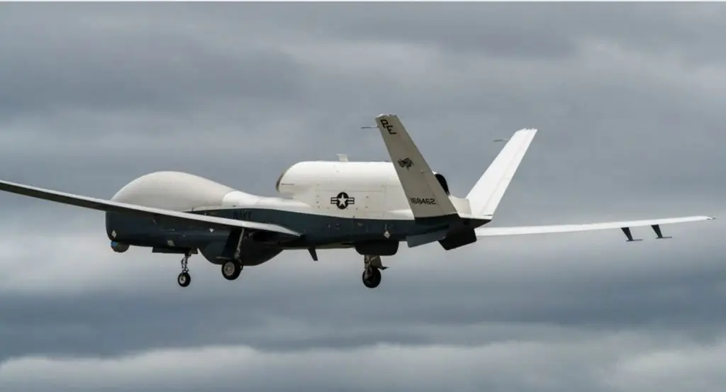 美國海軍MQ-4C「海神」（Triton）無人偵察機的資料照。（五角大廈國防視覺資訊發布服務單位/DVIDS）