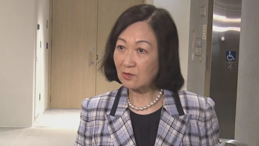 葉劉淑儀等議員未決參選意向，多名年過 70 歲議員不競逐連任，立法會選舉風雲再起的封面圖片