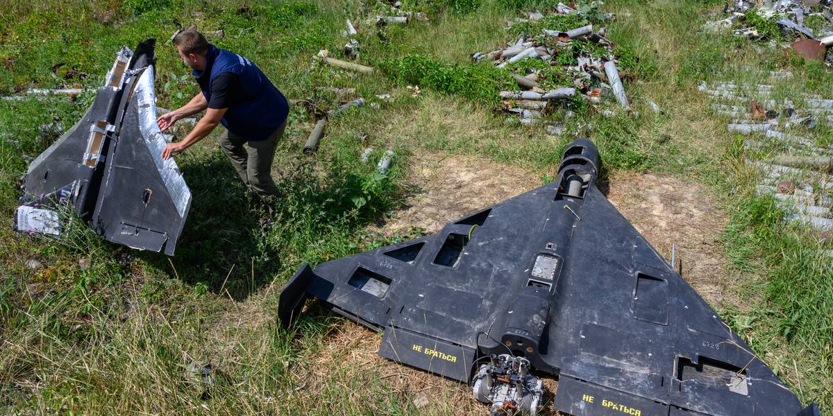 雖然目前仍不清楚俄軍無人機入侵波蘭的真實目的，但北約目前已經展開行動，準備應對俄羅斯可能帶來的威脅。圖為遭到擊落的俄軍無人機。  翻攝自X帳號@nexta_tv