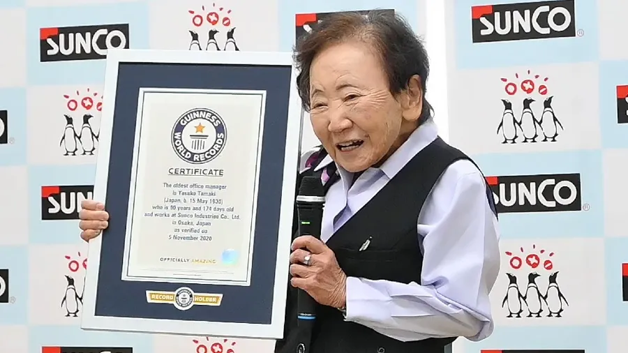 95歲日本婆婆不養老，打工70年獲吉尼斯認證，Excel比年輕人還溜的封面圖片