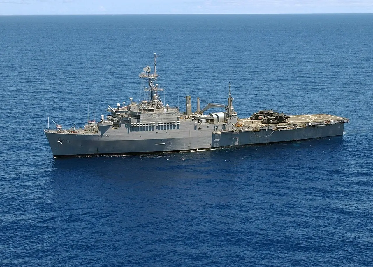 退役兩棲船塢運輸艦「朱諾號」。（美國海軍官網）