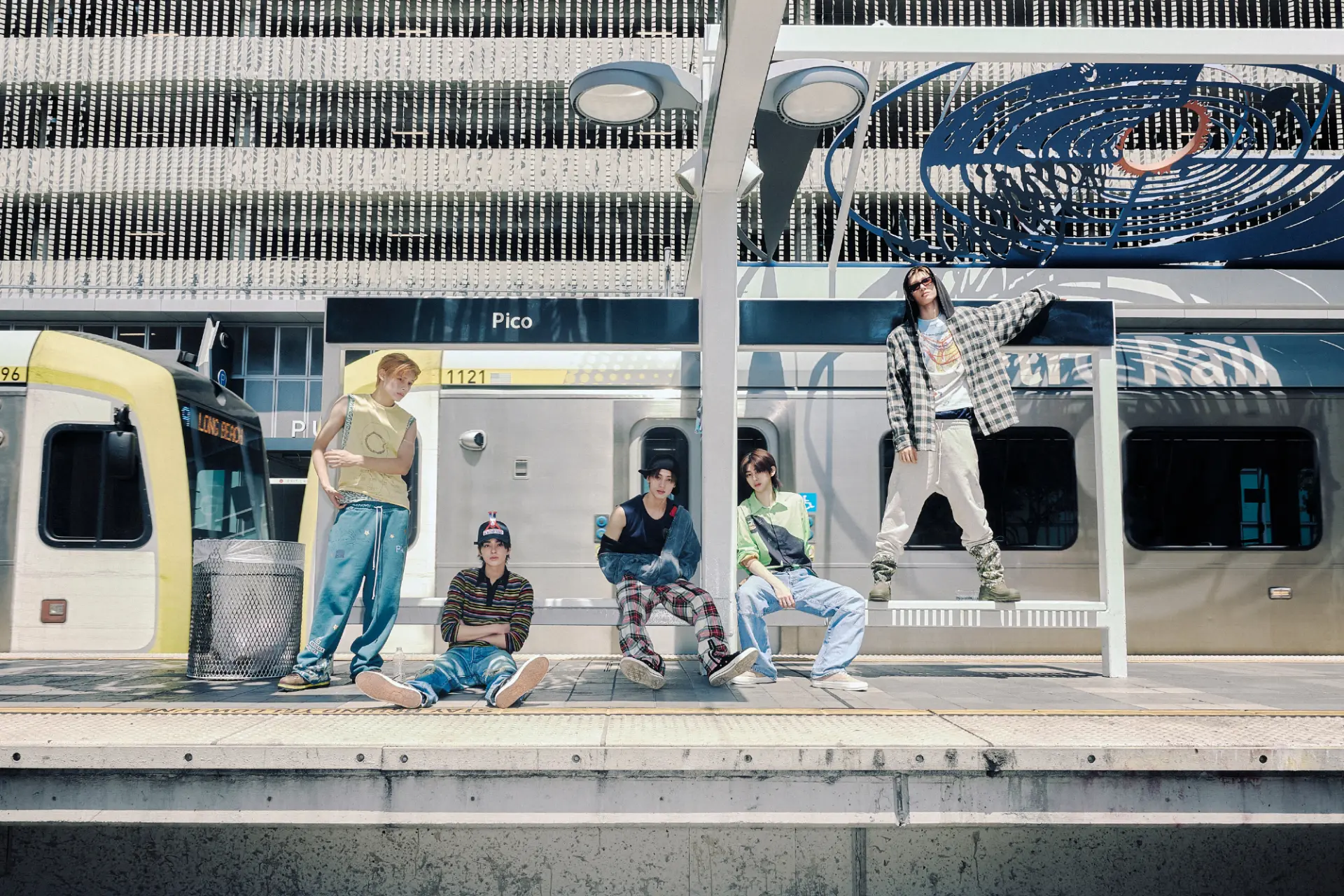 CORTIS（韓語：코르티스）5名成員包括JAMES、JUHOON、MARTIN、SEONGHYEON、KEONHO，並由MARTIN擔任隊長。(圖片：CORTIS_BIGHIT@微博)