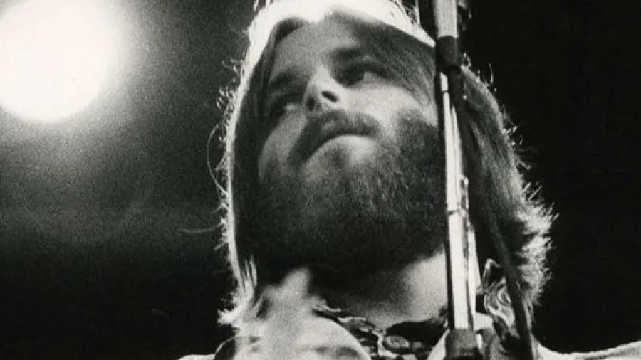 再聽不見！傳奇歌手 Brian Wilson 驟逝的封面圖片