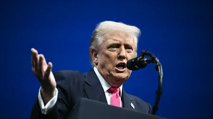 特朗普推「創世使命」促美國 AI 發展 擬簽行政令聯合公私部門 對標曼哈頓計畫的封面圖片