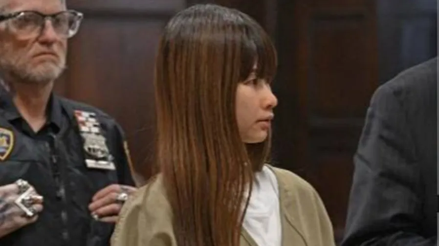 台灣網紅Pei Chung紐約屢吃霸王餐喊肉償 著囚服出庭放肆遭法官嗆閉嘴的封面圖片