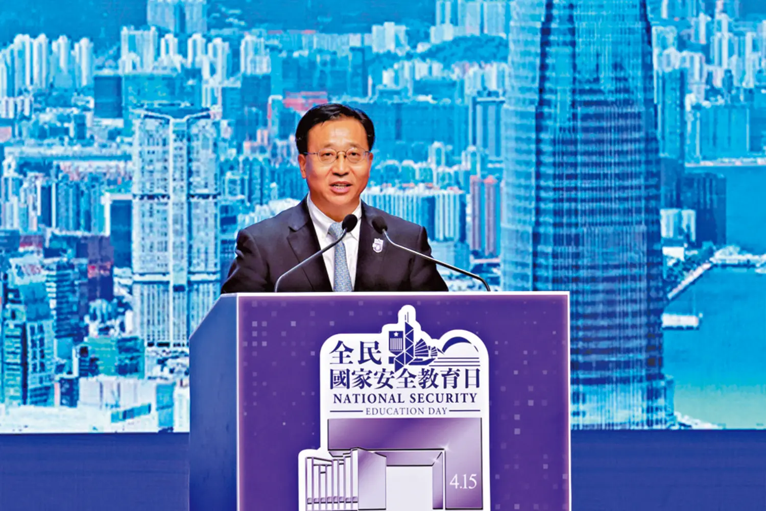 外交部駐港特派員崔建春在致辭時強調，堅持統籌發展和安全，既是對香港應對外部風險挑戰的壓艙石，也是主動對接國家「十五五」規劃，全力拼經濟謀發展、惠民生的信心源。 (圖：網絡截圖)