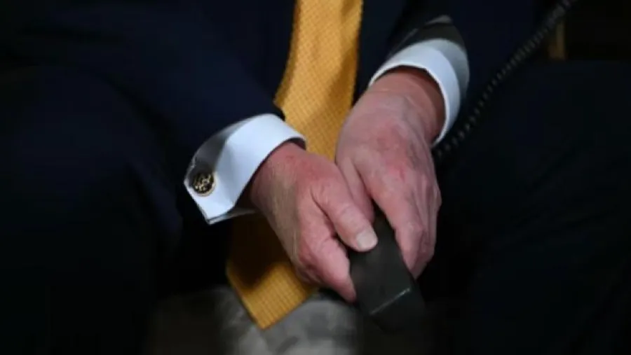 特朗普承認長期服用大劑量阿司匹林 手背瘀青原因曝光的封面圖片