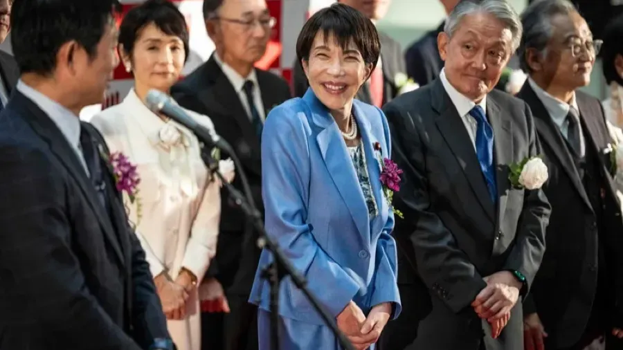 高市早苗欲提前大選 自民黨憂73%內閣支持率難轉化為選票的封面圖片