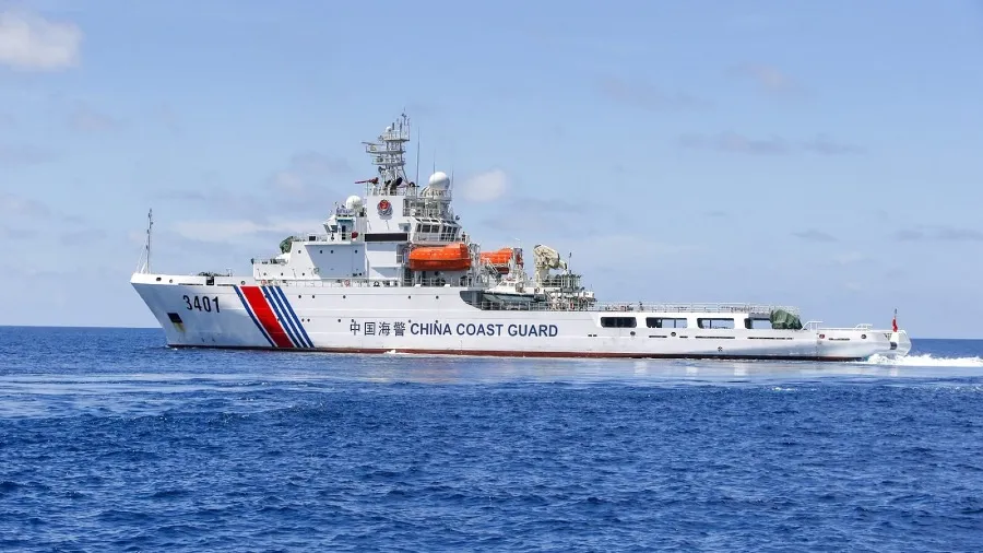 12月2日釣魚島領海 中國海警依法驅離日「瑞寶丸」號非法入侵漁船的封面圖片