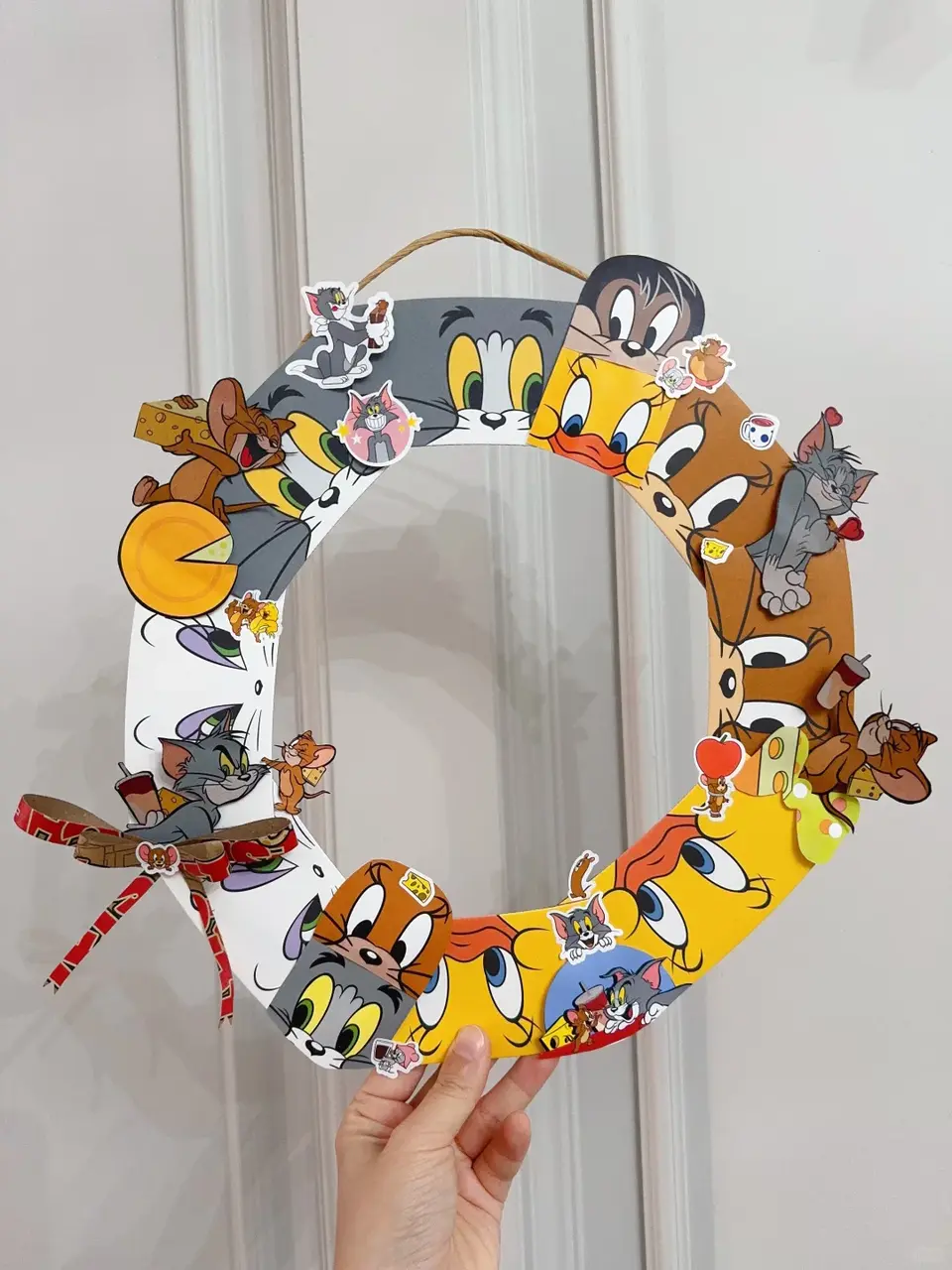 實用派把它們改造成冰箱分格袋、野餐收納裝備，手工達人則將其變身筆筒、化妝刷筒甚至小型燈罩，每一次改造都充滿成就感。（來源：小紅書）